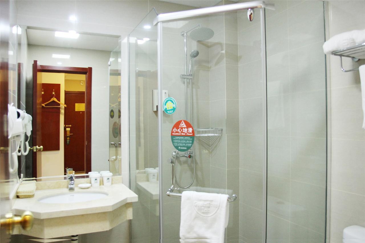 Greentree Inn Guangdong Shantou Jinhu Road Business Hotel Exterior photo
